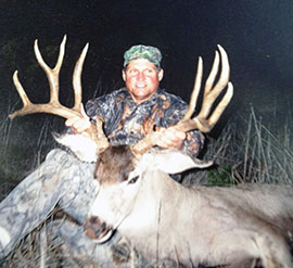 Big Johnson Outfitters Mule Deer Hunts